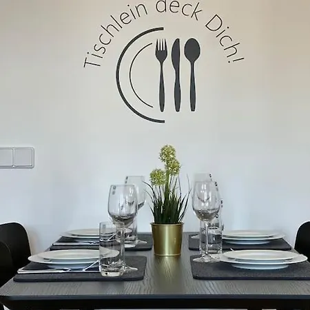 Goethe Palais Zauberlehrling 4p L Lift L Parkplatz I Zentrum I Helios Aue (Saxony)