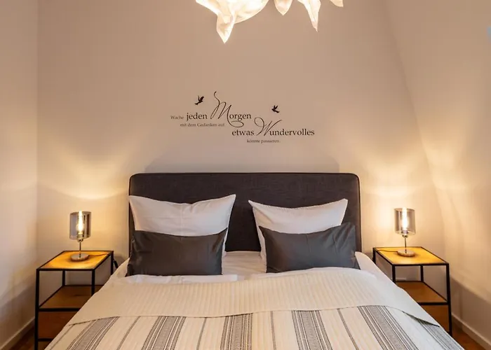 Goethe Palais Zauberlehrling 4p L Lift L Parkplatz I Zentrum I Helios Aue (Saxony)